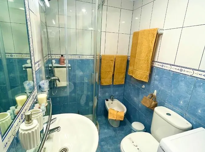 Miss Flora Playa Honda * פלאייה דה לאס אמריקס