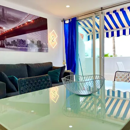 Miss Flora Playa Honda Appartamento *