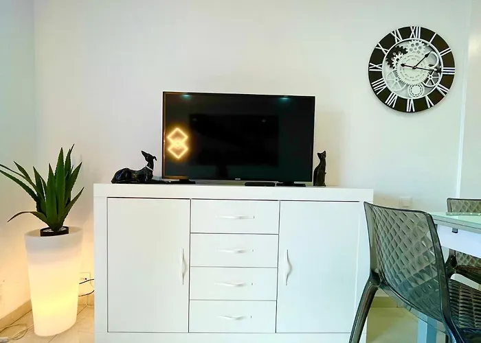 Miss Flora Playa Honda Apartament Playa de las Americas (Tenerife)